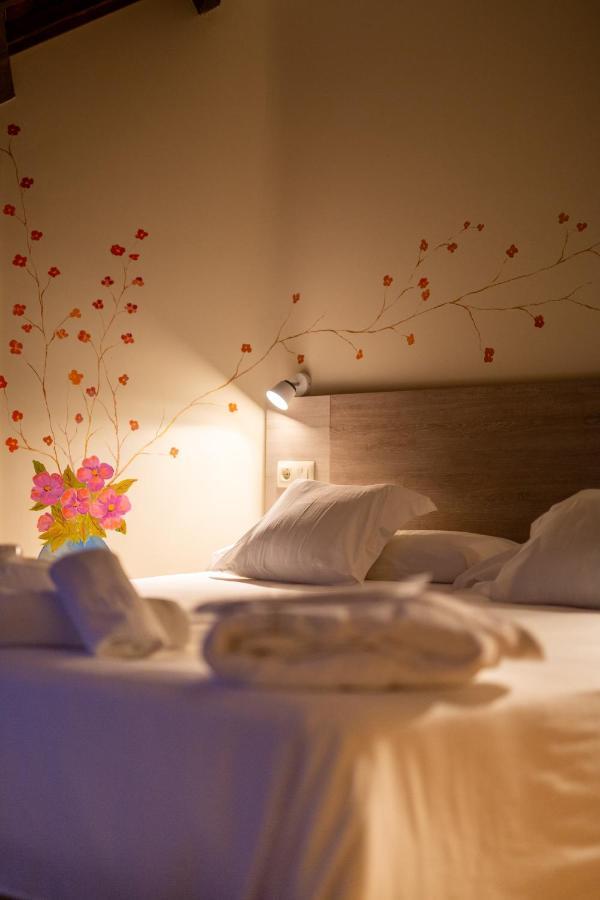 Hotel Balneario Rio Pambre Palas de Rei エクステリア 写真