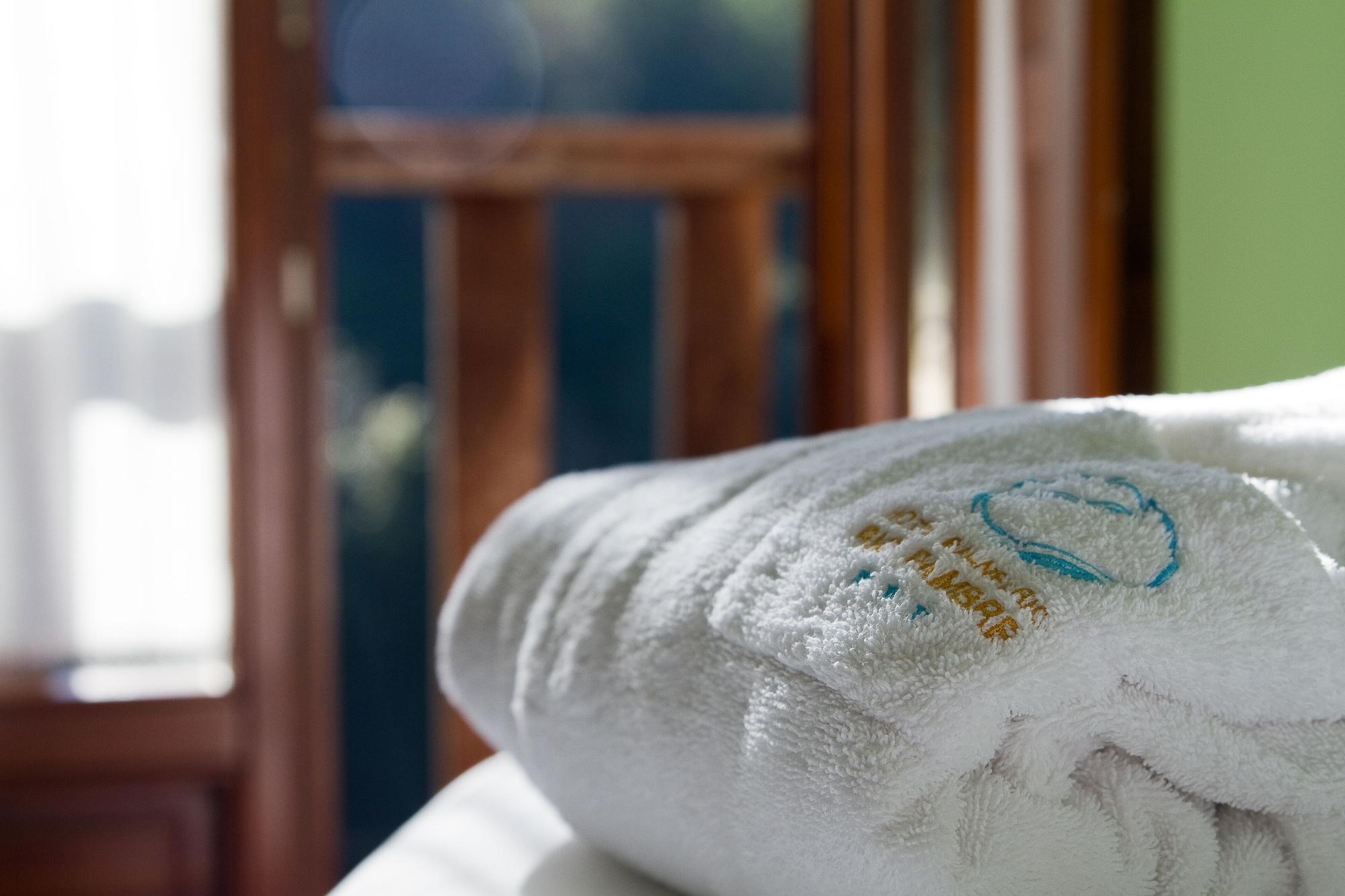 Hotel Balneario Rio Pambre Palas de Rei エクステリア 写真